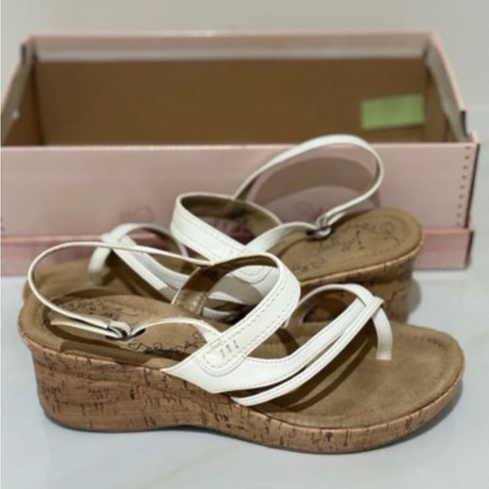 Jelly pop Women's White Wedge Sandals